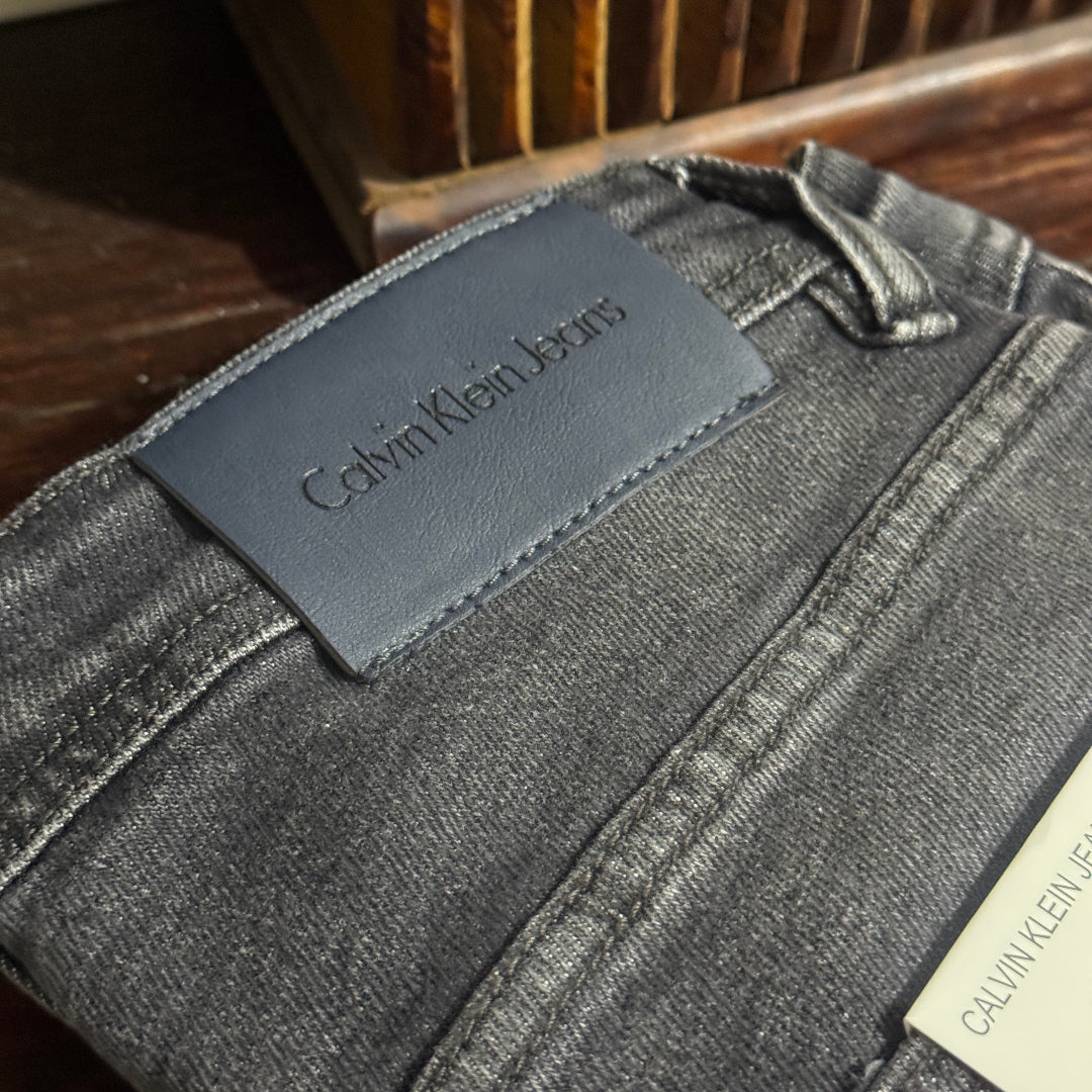 Calvin Klein Gris délaver - coupe slime