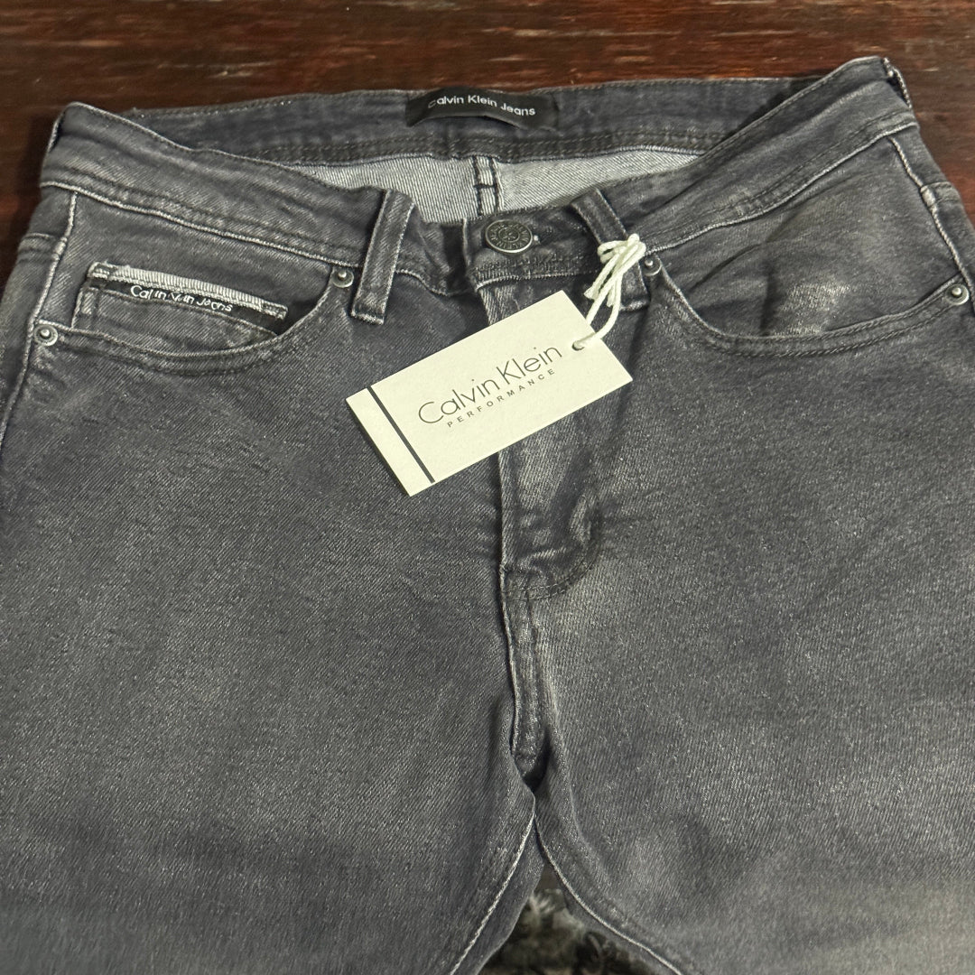 Calvin Klein Gris délaver - coupe slime Image secondaire du produit