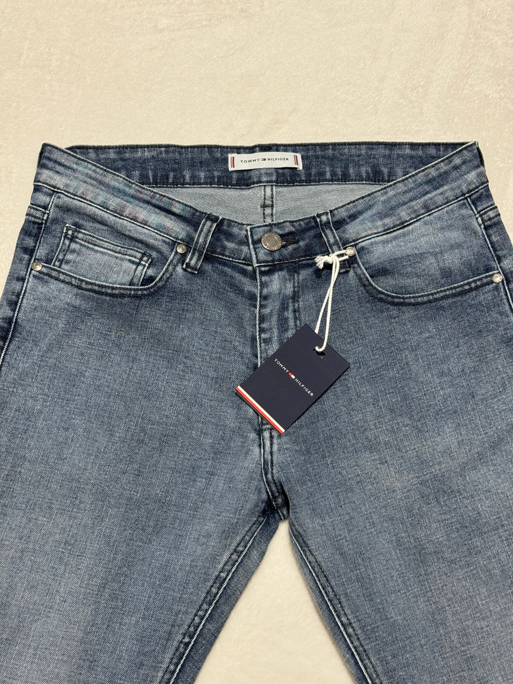 Tomy Bleu Clair - Coupe Slim