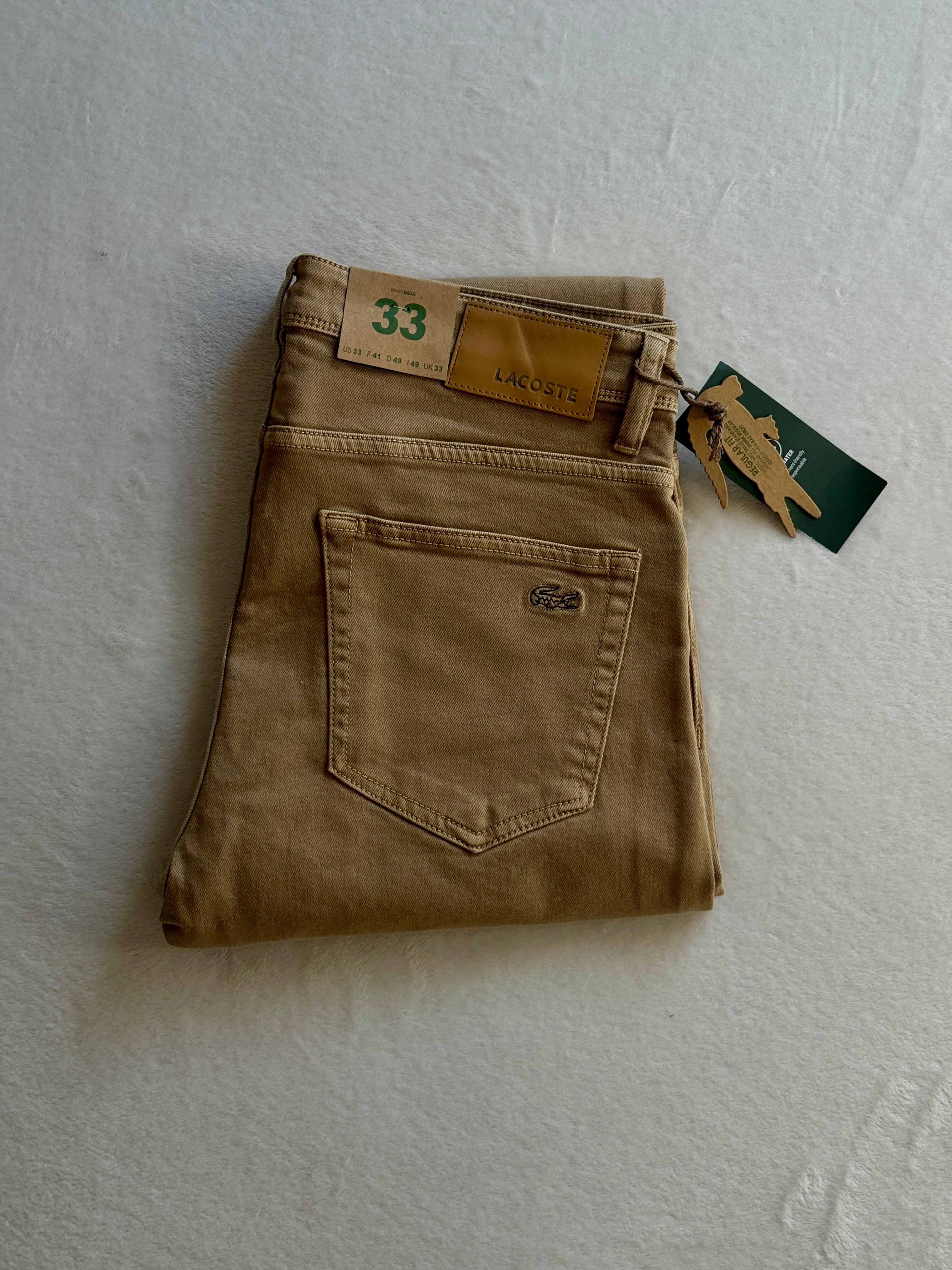 🐊 Lacoste Beige - Coupe Normale Image principale du produit