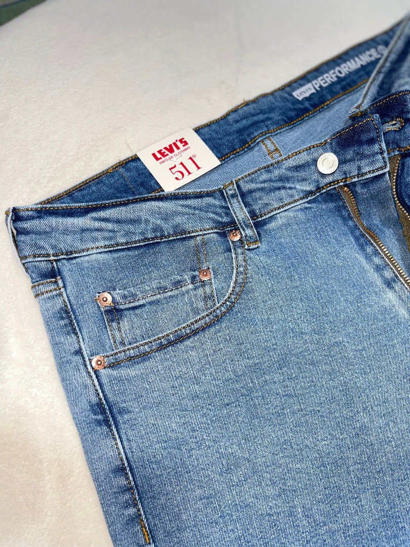 511 Bleu Clair Slim Image secondaire du produit